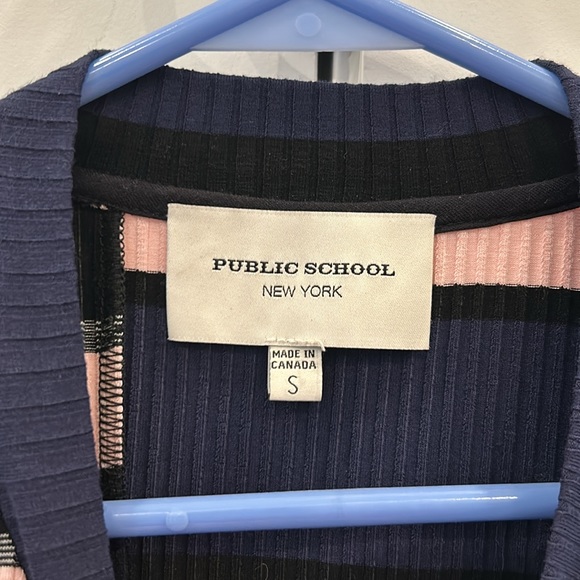 Public school sleeveless sweater - Picture 2 of 3